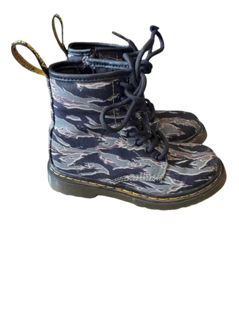 Dr. Martens Black Multi Camo 1460 Lace-Up Boot - size 11
